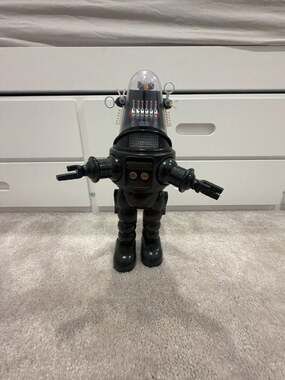 Turner Entertainment Forbidden Planet Robby the Robot Black 14 Inch